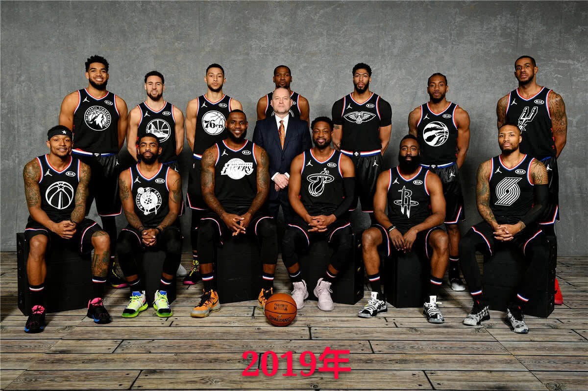 发广泛讨论 发广泛讨论