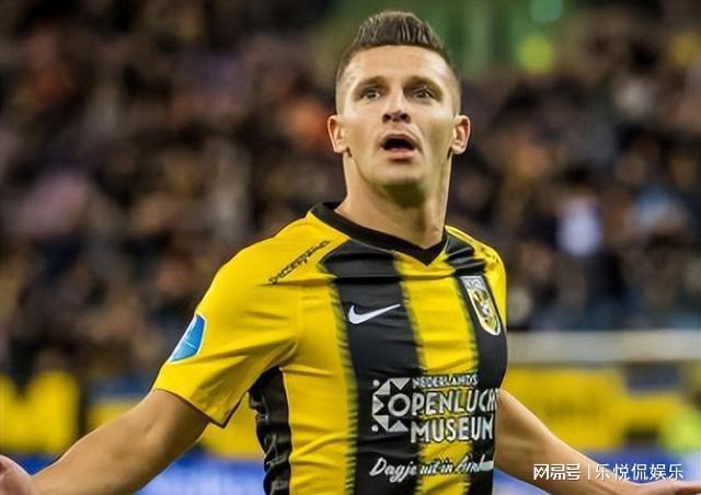 从低谷中走 从低谷中走