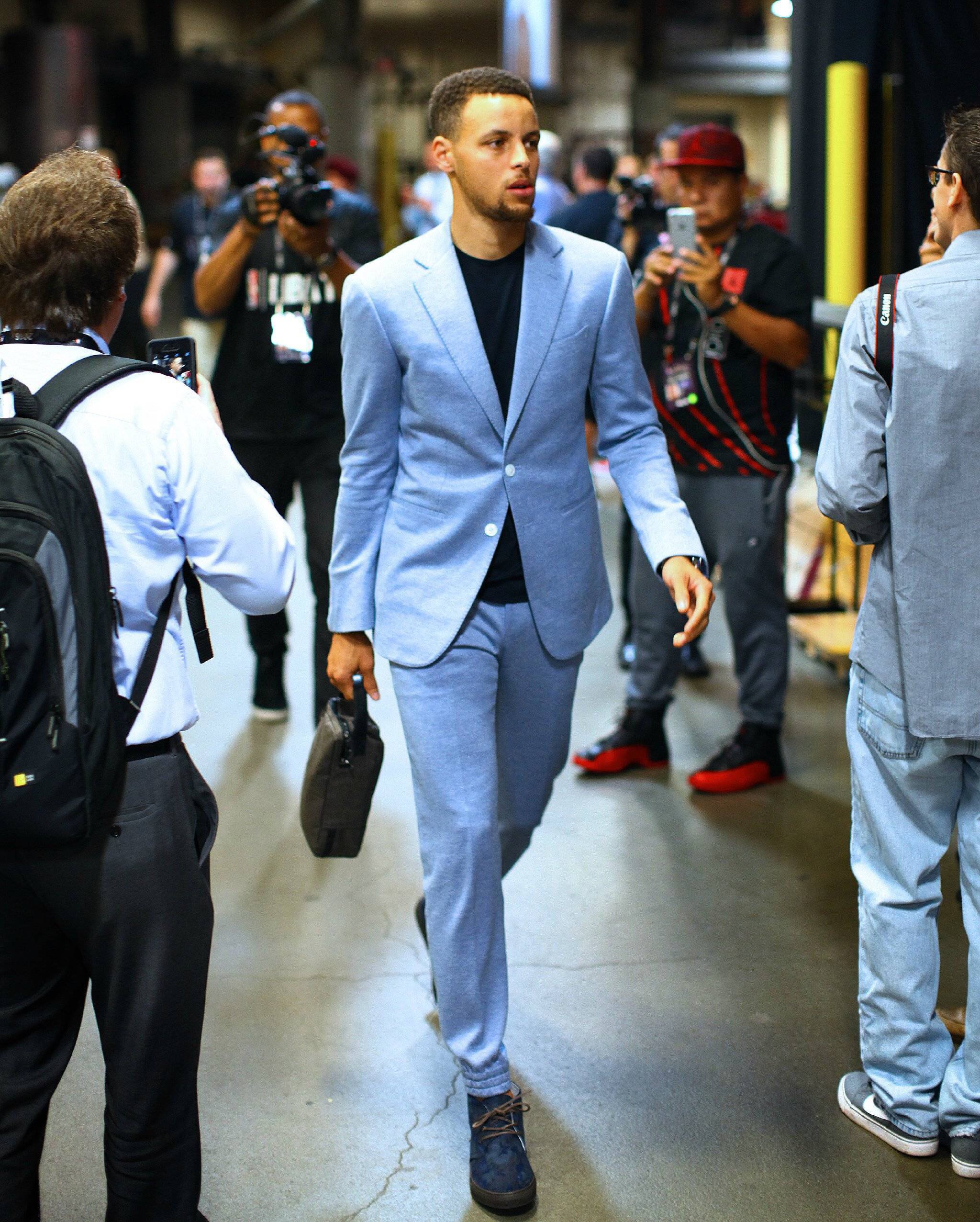 战术层面看 战术层面看