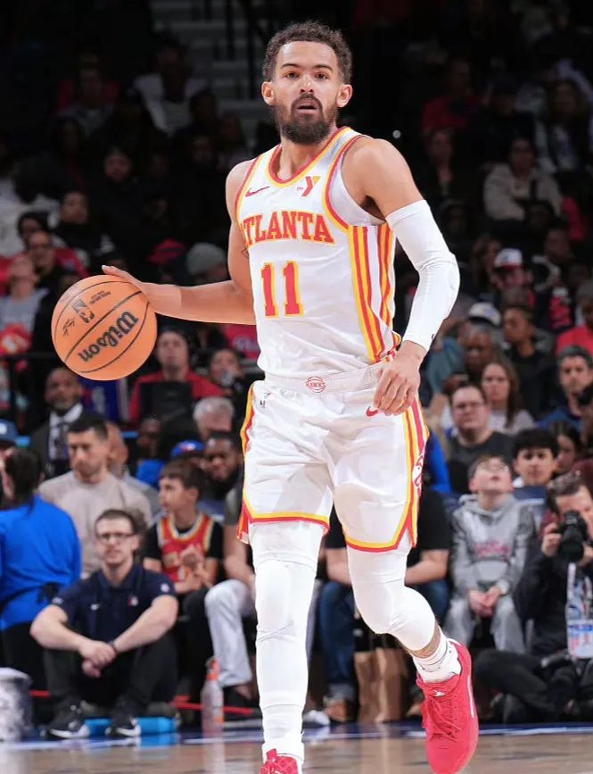 篮板拼抢凶 篮板拼抢凶